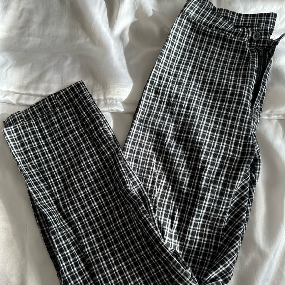 Brandy Melville pants - Picture 1 of 2